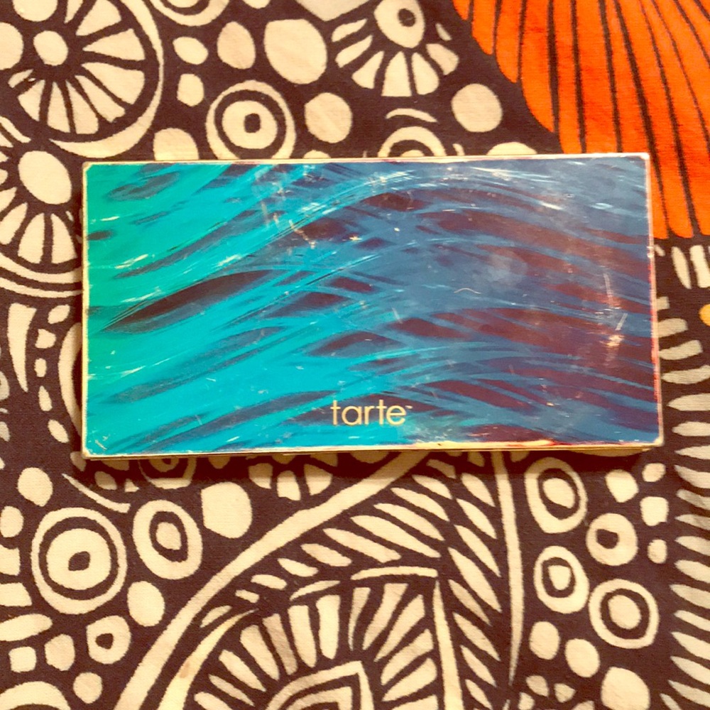 Tarte skin twinkle lighting palette